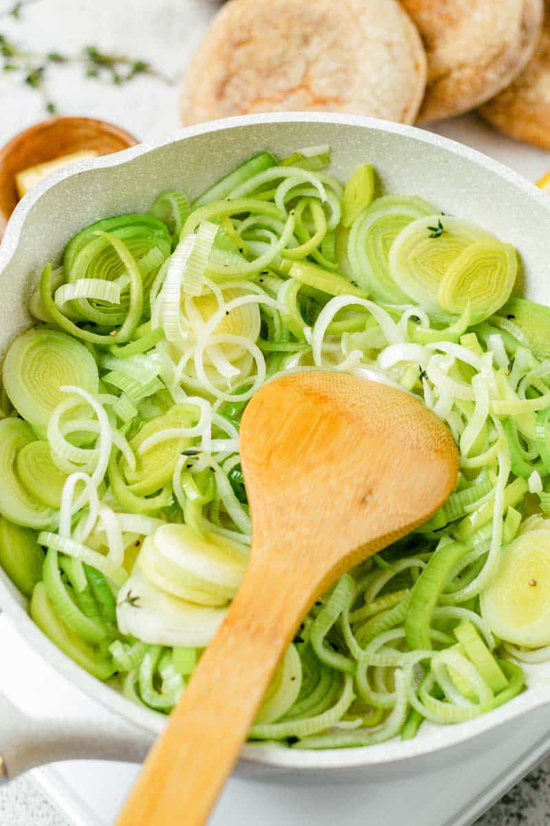 leeks in bowl